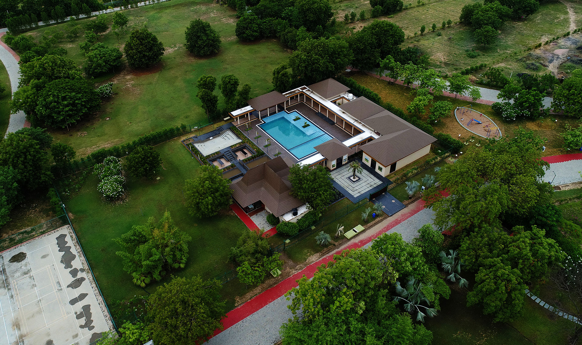 ozone park resorts